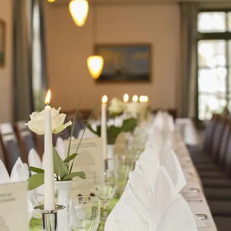 & Restaurant Lenzer Krug Malchow (Mecklenburg-Vorpommern)