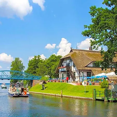 & Restaurant Lenzer Krug Hotel Malchow (Mecklenburg-Vorpommern)