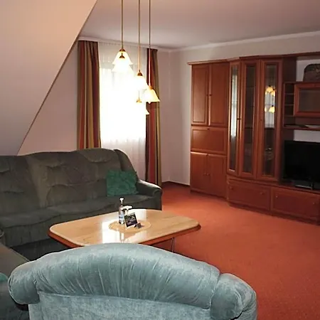 Szálloda & Restaurant Lenzer Krug 3*