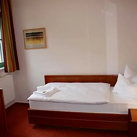Hotel & Restaurant Lenzer Krug