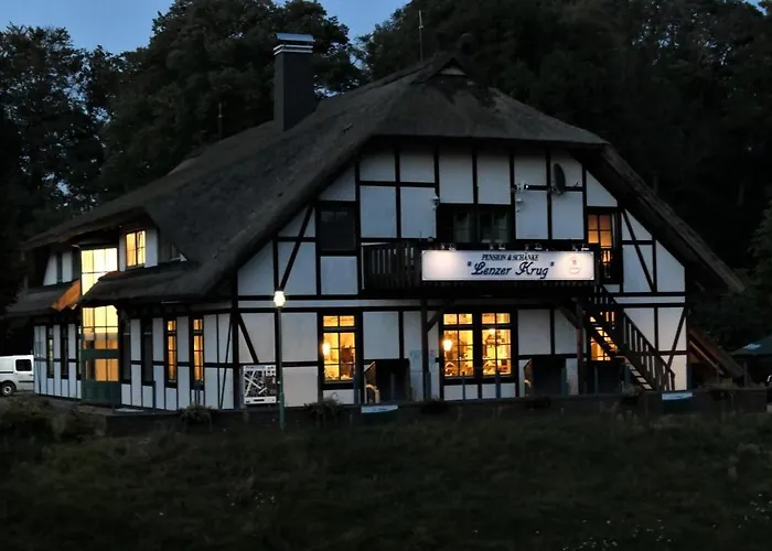 מלון & Restaurant Lenzer Krug מאלצ'ו